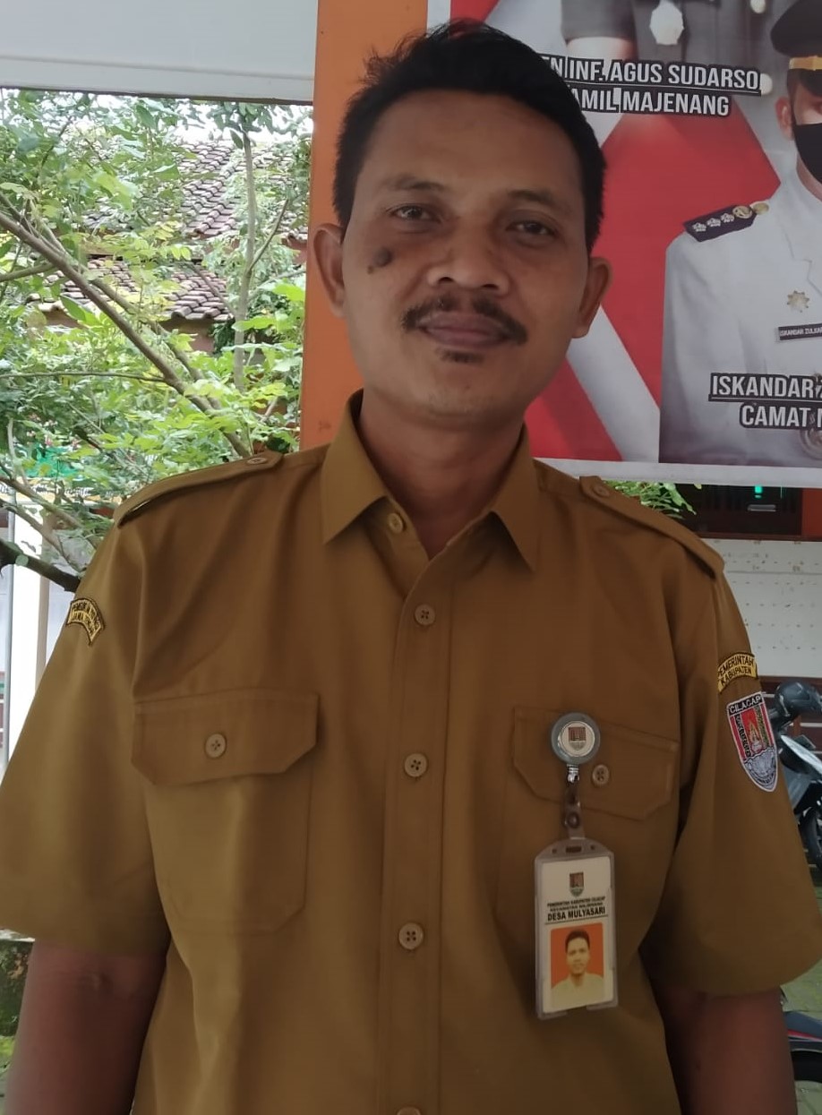 WAGIYO - KEPALA DUSUN CEMPAKASARI